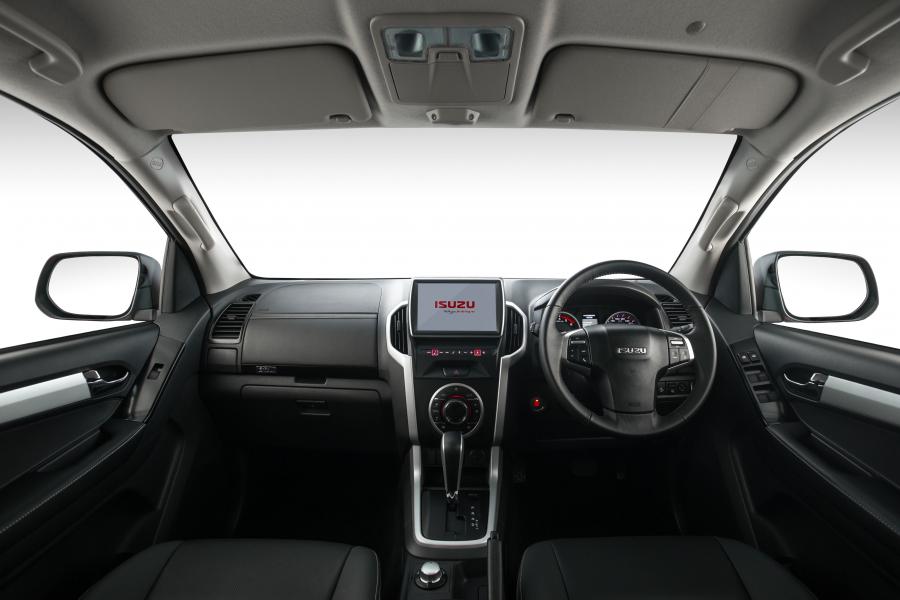 Торпедо Isuzu D-Max LX Double Cab 2018 года  (ZA) (фото 34 из 37)